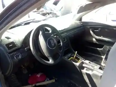 Scrapping Vehicle audi a4 berlina (8e) 1.9 tdi (96kw) of the year 2002 powered awx