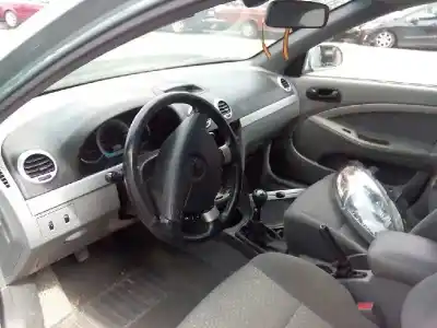 Verschrottungsfahrzeug daewoo lacetti 1.6 cat des jahres 2004 angetrieben f16d3