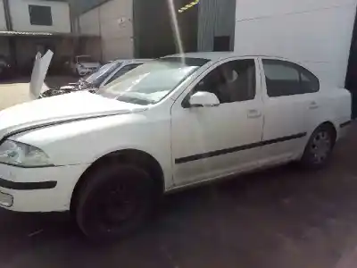 Scrapping Vehicle skoda octavia berlina (1z3) trend of the year 2006 powered bxe