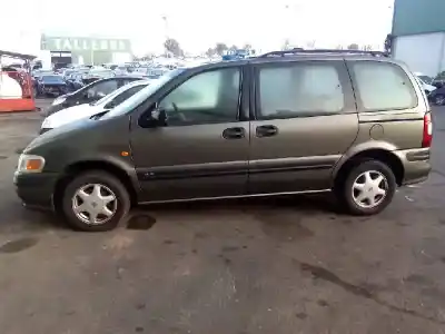 Véhicule à la ferraille opel sintra 2.2 16v cat (x 22 xe) de l'année 1998 alimenté x22xe