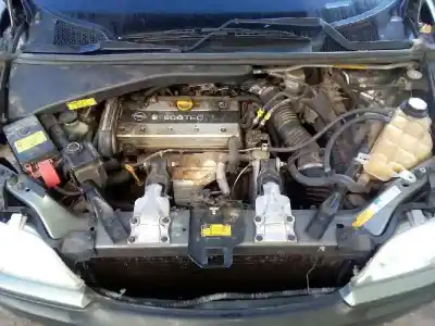 Véhicule à la ferraille opel sintra 2.2 16v cat (x 22 xe) de l'année 1998 alimenté x22xe