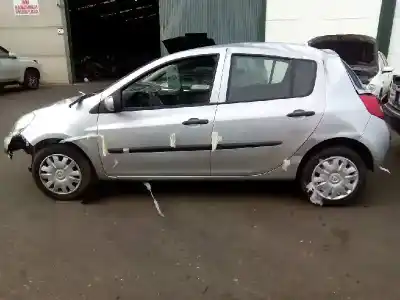 Veículo de Sucata renault clio iii expression do ano 2007 alimentado k9k t7