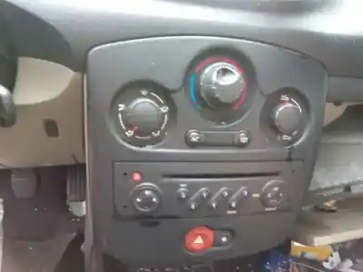 Veículo de Sucata renault clio iii expression do ano 2007 alimentado k9k t7