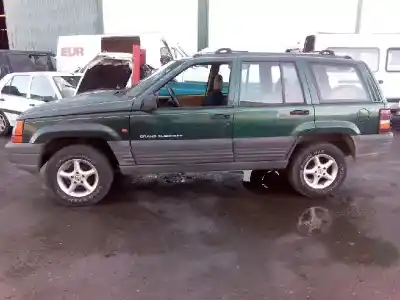Veículo de Sucata jeep cherokee (xj) 2.5 turbodiesel do ano 1995 alimentado m51
