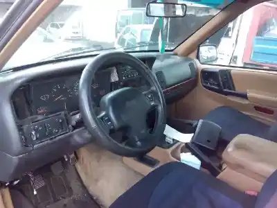 Veículo de Sucata jeep cherokee (xj) 2.5 turbodiesel do ano 1995 alimentado m51
