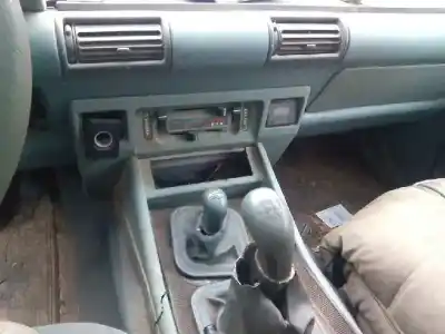 Scrapping Vehicle land rover discovery (salljg/lj) 2.5 turbodiesel of the year 1990 powered 12l