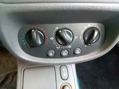 Здавання транспортного засобу renault clio ii fase i (b/cbo) 1.9 dti diesel 80 cv / 59 kw року 2000 потужний f9q h7