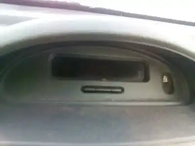 Здавання транспортного засобу renault clio ii fase i (b/cbo) 1.9 dti diesel 80 cv / 59 kw року 2000 потужний f9q h7