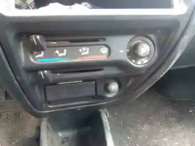 Veículo de Sucata citroen saxo 1.5 diesel do ano 2001 alimentado vjx