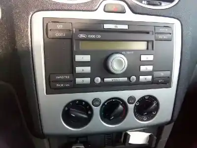 Verschrottungsfahrzeug ford focus berlina (cap) trend des jahres 2005 angetrieben hhda