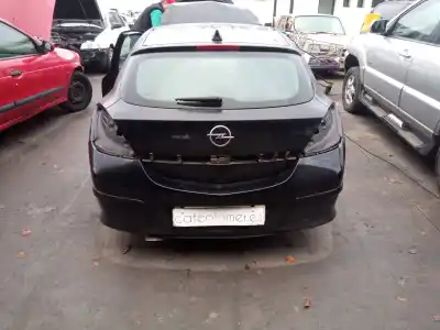 Veículo de Sucata opel astra gtc 1.9 cdti do ano 2005 alimentado z19dt