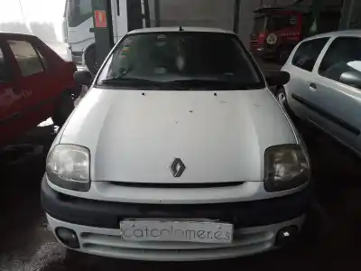 Véhicule à la ferraille renault clio ii fase i (b/cbo) 1.4 alize 75 cv / 55 kw de l'année 2000 alimenté e7j c6 (55kw)