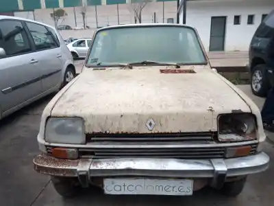 Здавання транспортного засобу RENAULT 7 . року 1977 потужний 