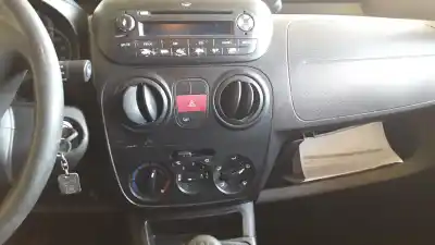 Veicolo di demolizione peugeot bipper 1.4 hdi dell'anno 2012 alimentato 8hs