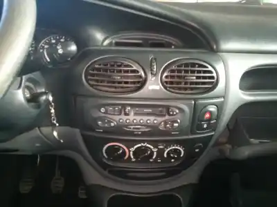 Здавання транспортного засобу renault megane i scenic (ja0) 1.6 року 1998 потужний k7m