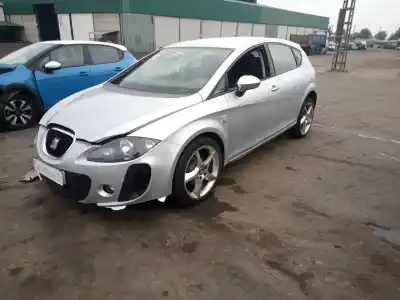 Veículo de Sucata seat leon (1p1) 1.9 tdi do ano 2010 alimentado bls