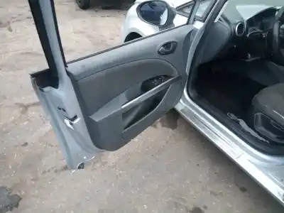 Veículo de Sucata seat leon (1p1) 1.9 tdi do ano 2010 alimentado bls