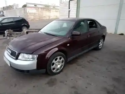 Sloopvoertuig audi a4 berlina (8e) 2.5 tdi (120kw) van het jaar 2008 aangedreven bfc