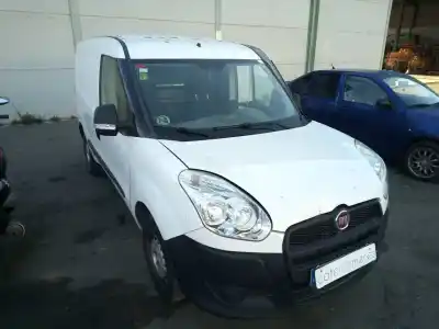 Veículo de Sucata fiat doblo cargo 1.3 16v jtd cat do ano 2011 alimentado 263a2000