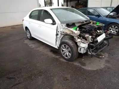 Здавання транспортного засобу citroen c-elysée 1.2 12v vti року 2016 потужний hm01