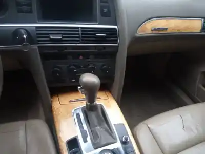 Veículo de Sucata audi a6 berlina (4f2) 2.4 do ano 2006 alimentado bpp