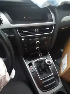 Veículo de Sucata audi a4 berlina (b8) basis do ano 2014 alimentado caba