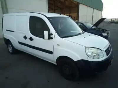 Veicolo di demolizione fiat doblo (119) 1.9 8v dynamic / multijet dynamic plus (77kw) dell'anno 2007 alimentato 223a7000