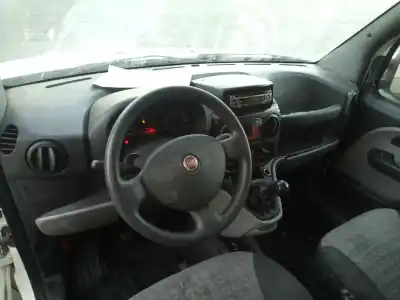 Veicolo di demolizione fiat doblo (119) 1.9 8v dynamic / multijet dynamic plus (77kw) dell'anno 2007 alimentato 223a7000