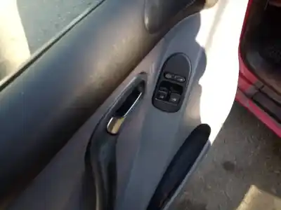 Здавання транспортного засобу seat leon (1m1) signo року 2001 потужний alh