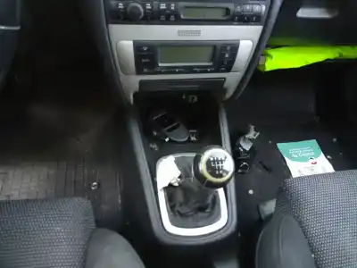 Здавання транспортного засобу seat leon (1m1) 1.9 tdi року 2003 потужний alh