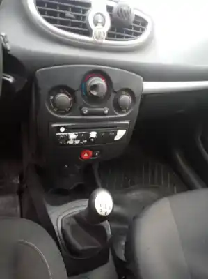 Scrapping Vehicle renault clio iii 20 aniversario of the year 2009 powered k9kt7