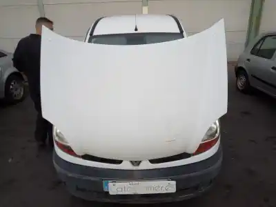Veicolo di demolizione renault kangoo (f/kc0) alize 75 cv / 55 kw dell'anno 2001 alimentato f8q