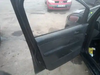 Здавання транспортного засобу ford focus c-max (cap) ambiente (d) року 2006 потужний hhda