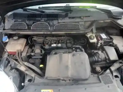 Здавання транспортного засобу ford focus c-max (cap) ambiente (d) року 2006 потужний hhda