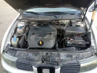 Здавання транспортного засобу seat toledo (1m2) signo року 2002 потужний asv