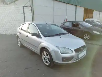 Veicolo di demolizione ford focus berlina (cap) ambiente (d) dell'anno 2006 alimentato hhda