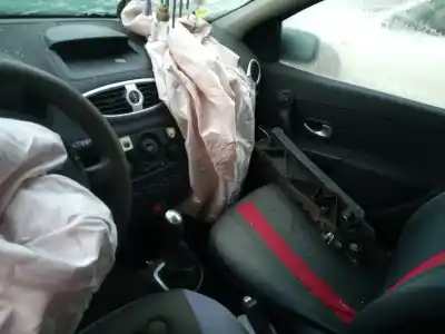 Scrapping Vehicle renault clio iii 1.5 dci diesel of the year 2005 powered k9k m7