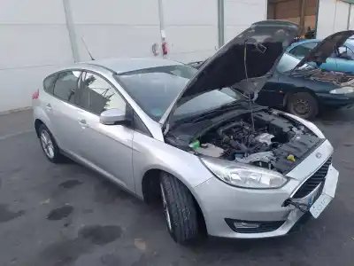 Veículo de Sucata ford focus turn. trend + do ano 2016 alimentado m1dd