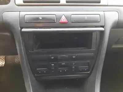 Veículo de Sucata audi a6 avant (4b5) 1.8 20v turbo do ano 2001 alimentado awt