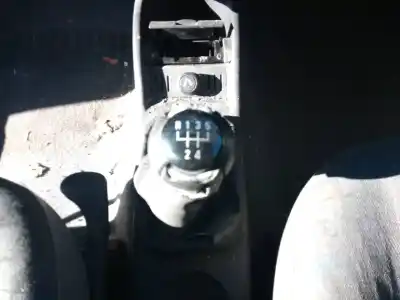 Scrapping Vehicle opel combo tour 1.3 cdti 16v of the year 2004 powered z13dt