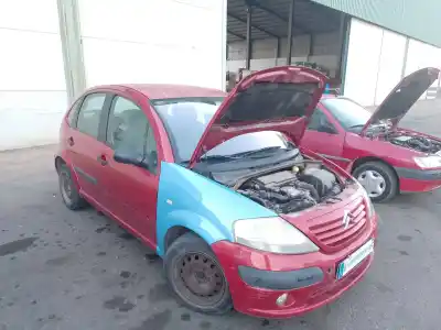 Veículo de Sucata citroen c3 1.4 16v do ano 2004 alimentado 8hx