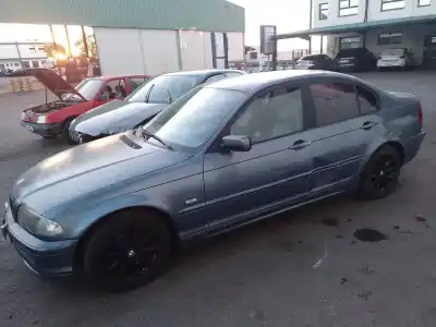 Veículo de Sucata bmw serie 3 berlina (e46) * do ano 2000 alimentado 