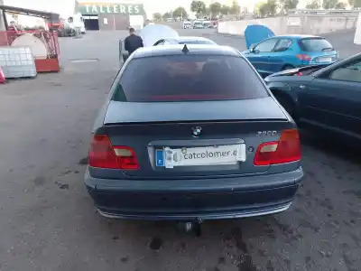 Veículo de Sucata bmw serie 3 berlina (e46) * do ano 2000 alimentado 