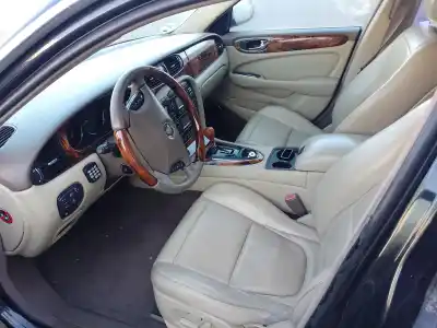 Scrapping Vehicle jaguar xj 4.2 v8 32v cat of the year 2005 powered sb