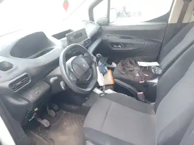 Veículo de Sucata peugeot rifter 1.2 12v e-thp / puretech do ano 2019 alimentado yh01