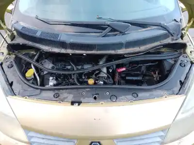 Здавання транспортного засобу renault scenic (ja..) megane scenic року 2003 потужний f9q d8