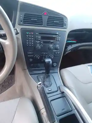 Scrapping Vehicle volvo xc70 2.5 20v turbo cat of the year 2003 powered d5244t