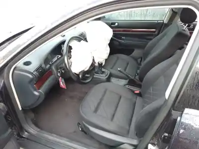 Veículo de Sucata audi a4 berlina (8e) 8e do ano 2004 alimentado abc