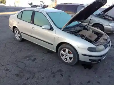 Veículo de Sucata seat toledo (1m2) * do ano 2004 alimentado bcb