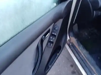 Veículo de Sucata seat toledo (1m2) * do ano 2004 alimentado bcb